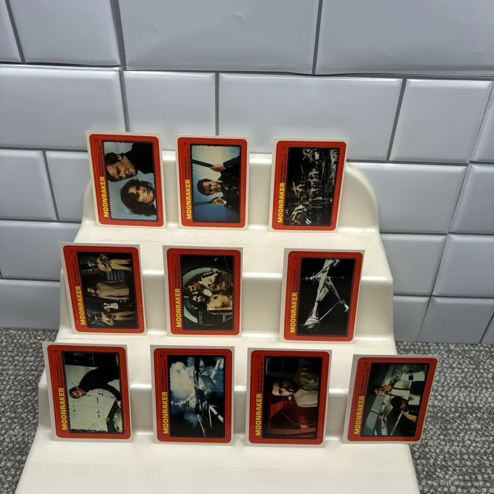1979 Topps Moonraker Sticker Card Set‎ 22 In All James Bond